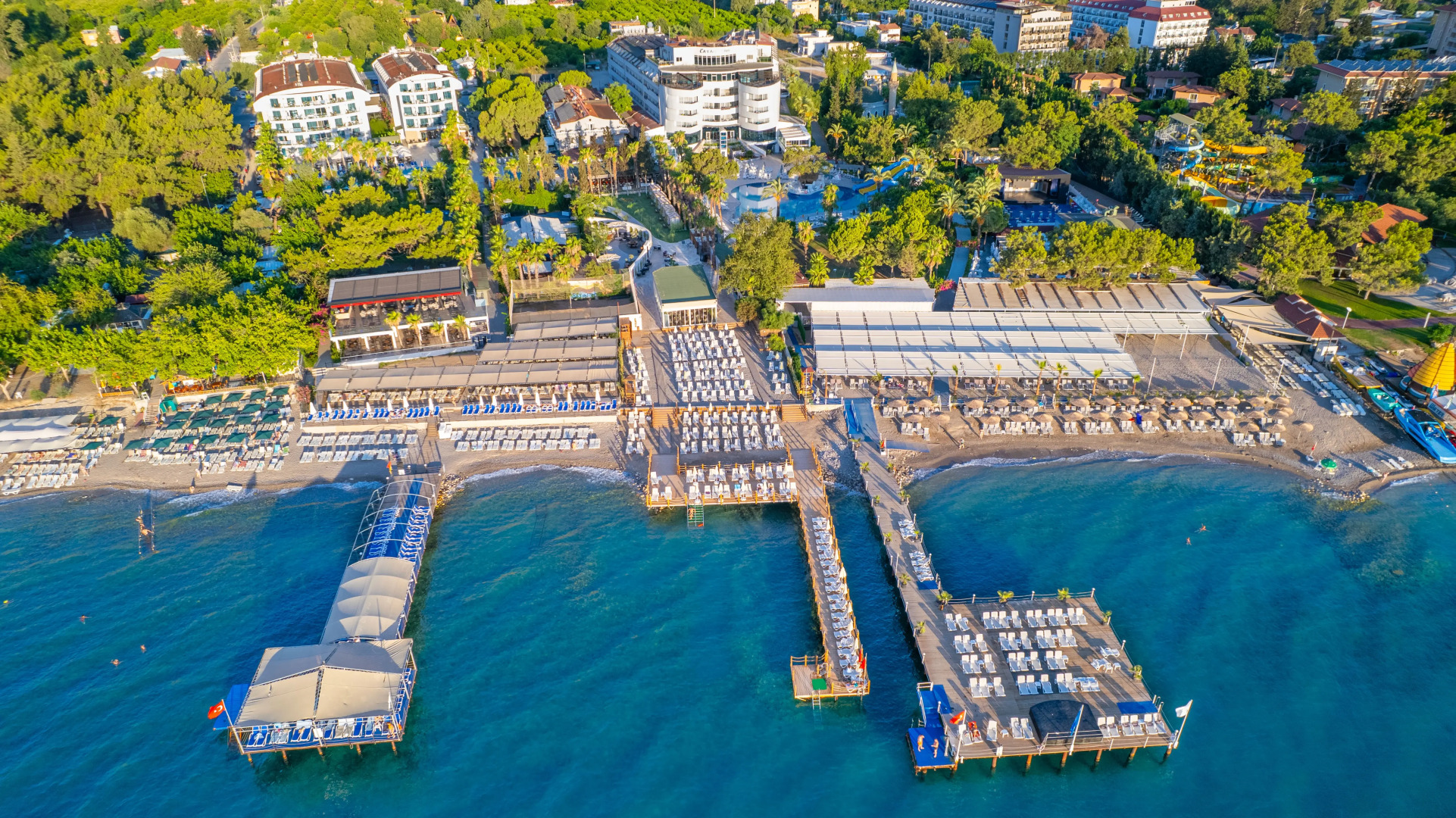 Rose Garden Premium Hotel