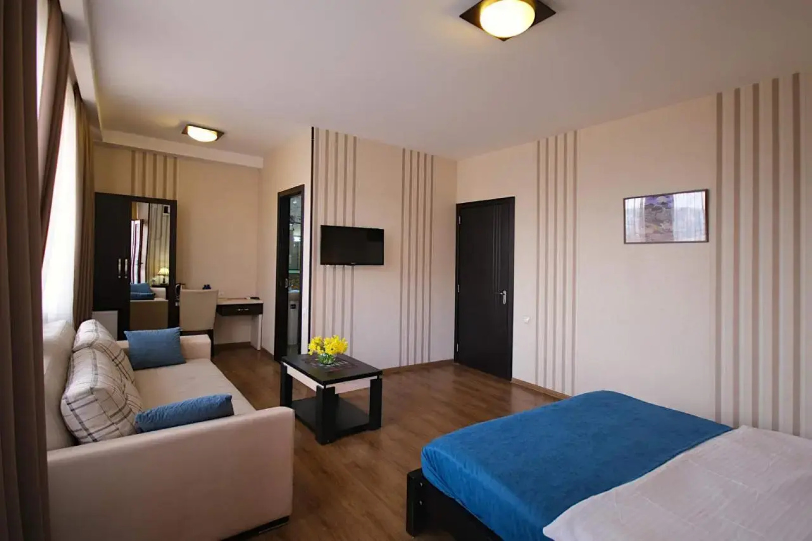 Отель Light House Old City Hotel