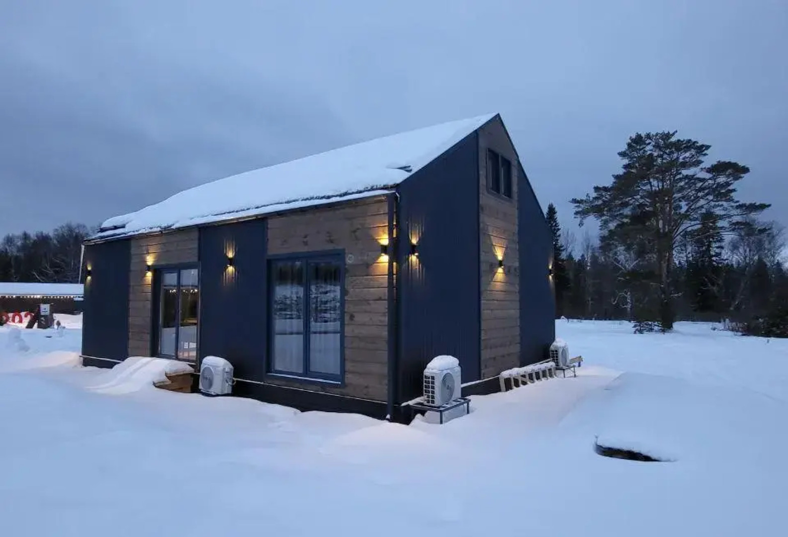 Глэмпинг Biathlon Village