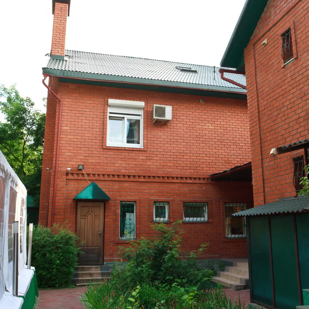 Коттедж Anstar House