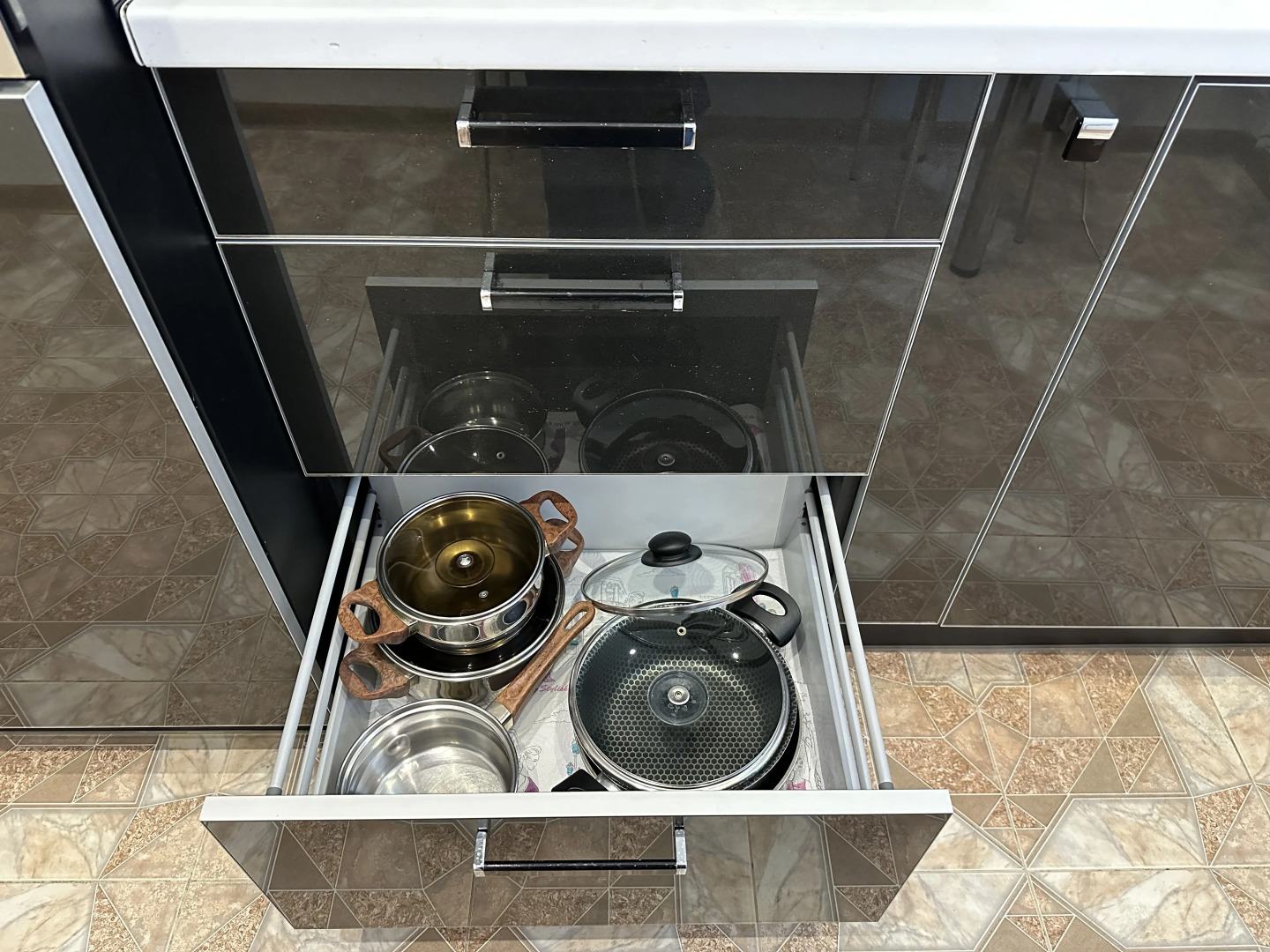 Апартаменты Красная 13