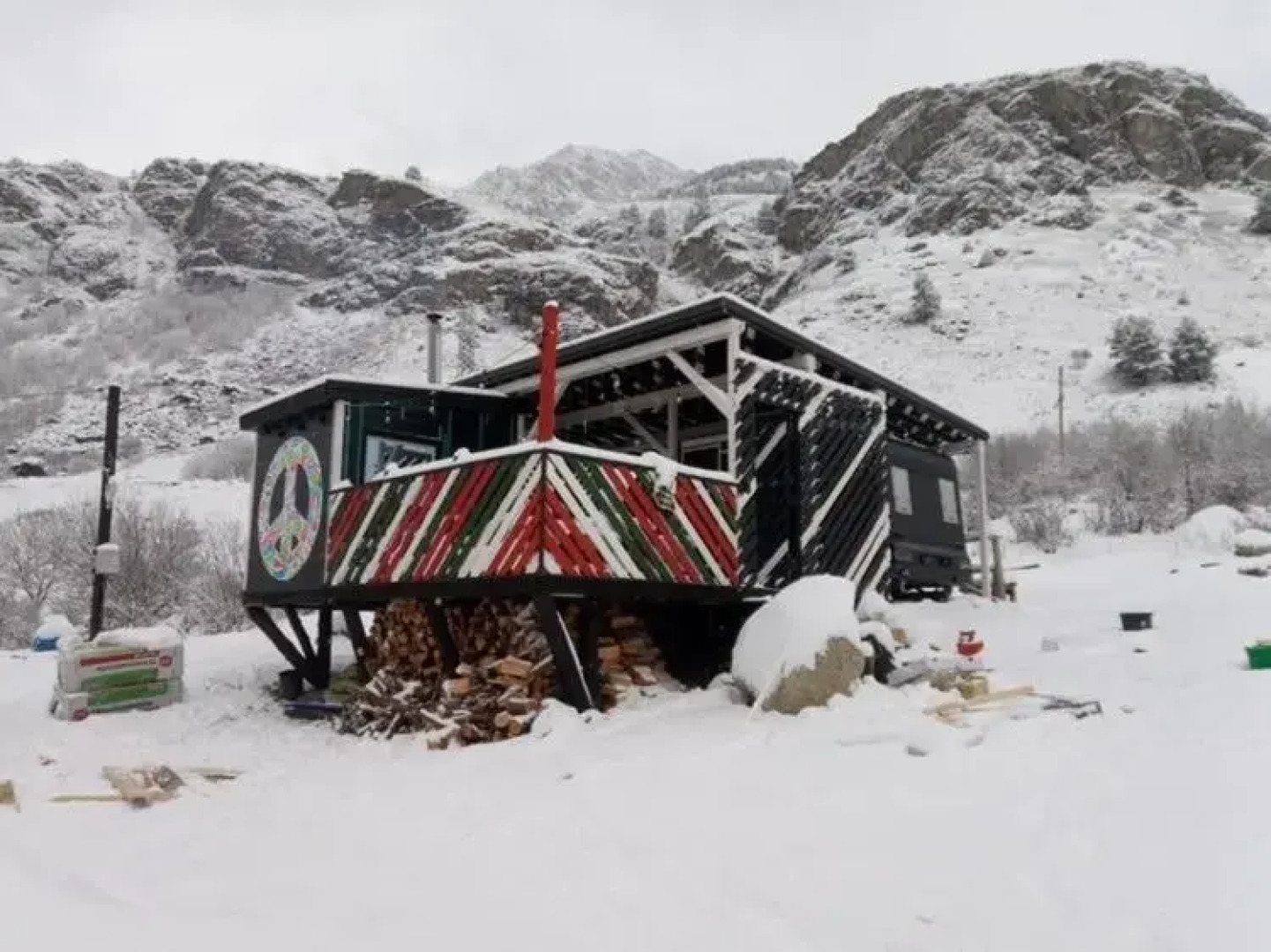 Частный дом Хиппи в Тегенекли