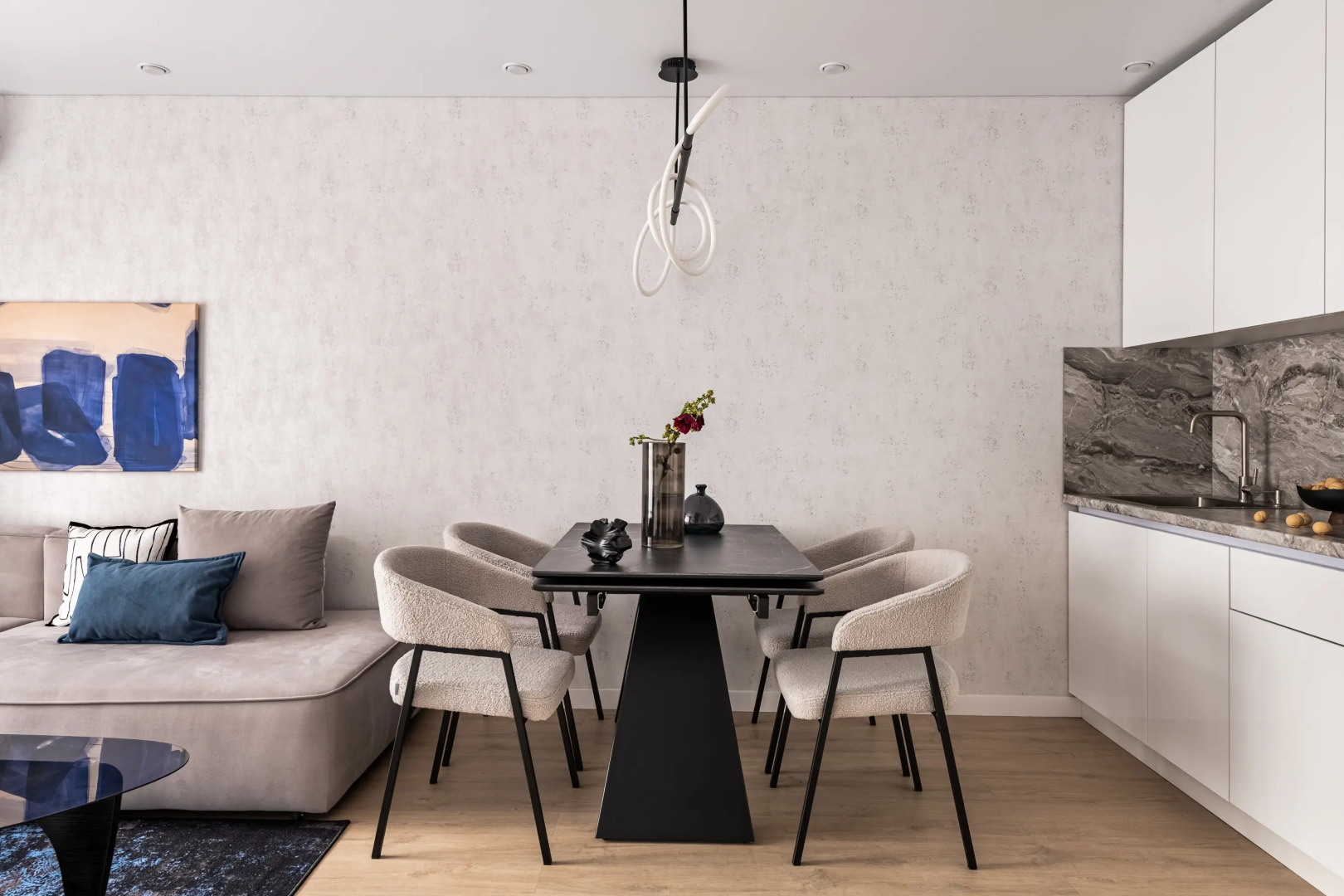 Квартира Elegance in Blue