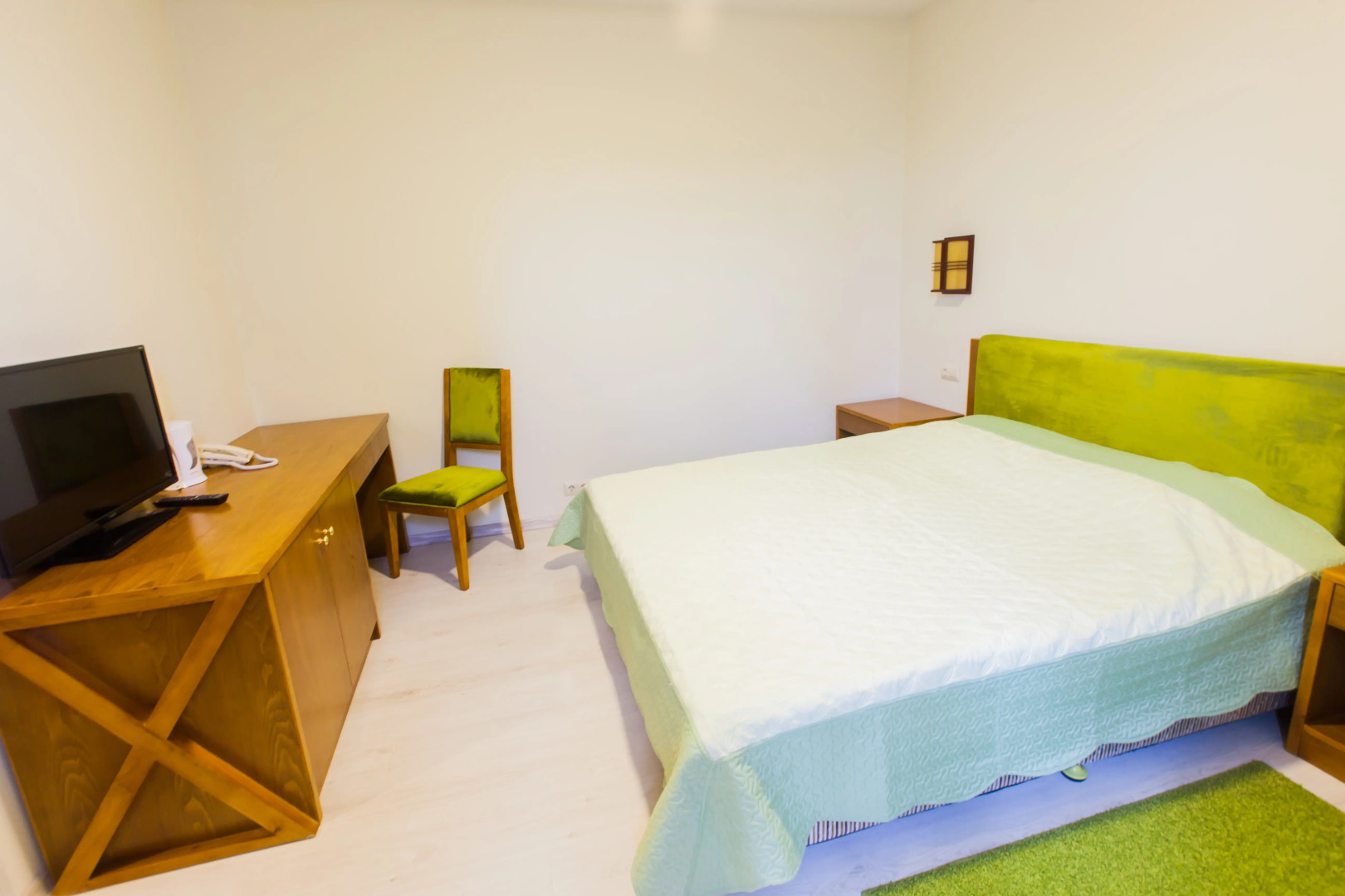 Отель УЮТ-Ермолино