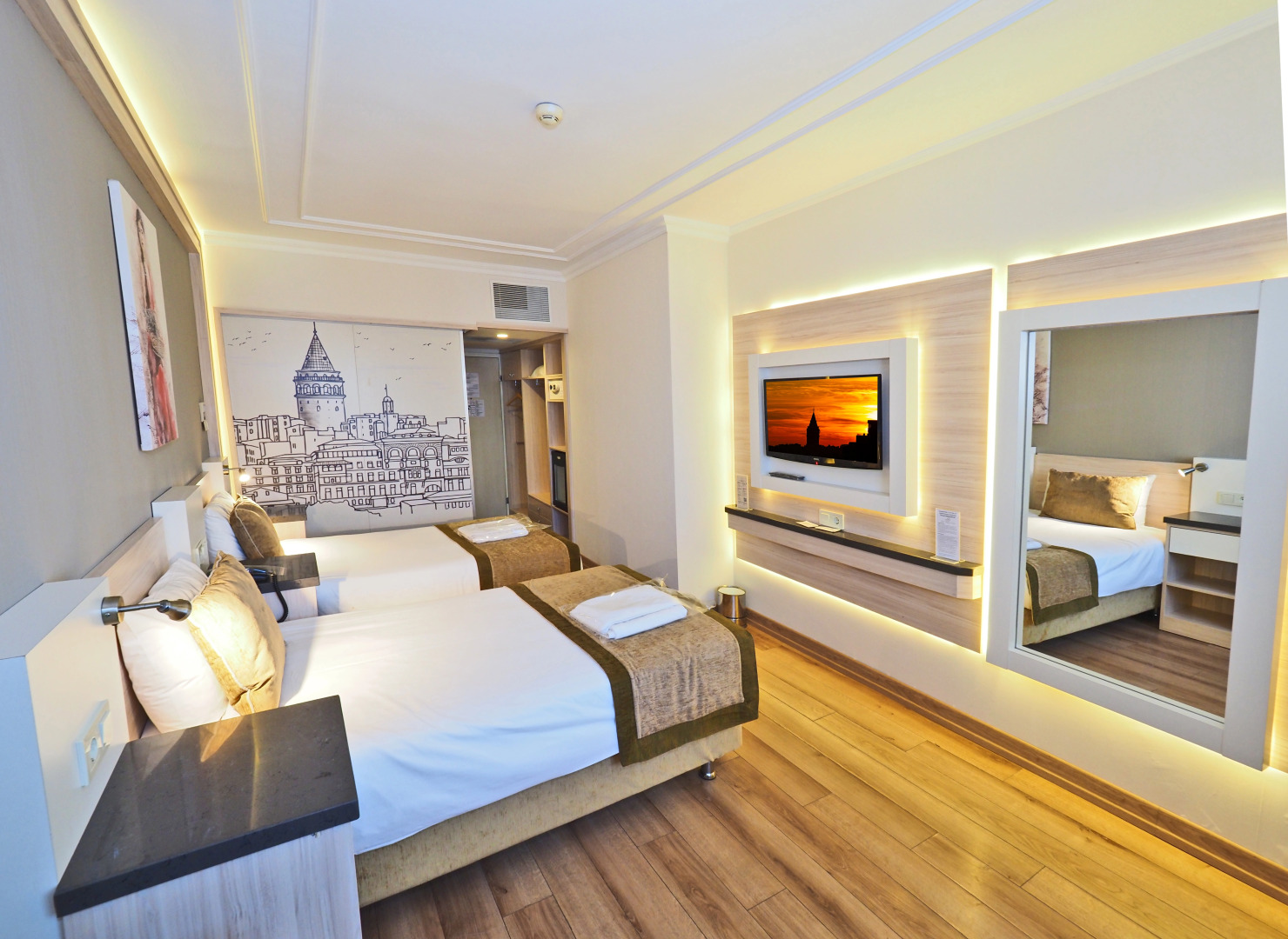 Отель Bulvar Palas Old City