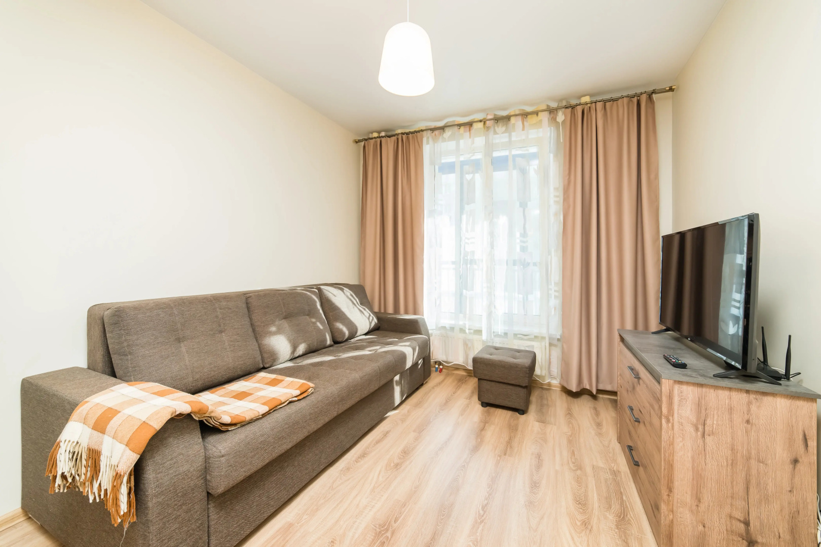 Апартаменты IQ 2