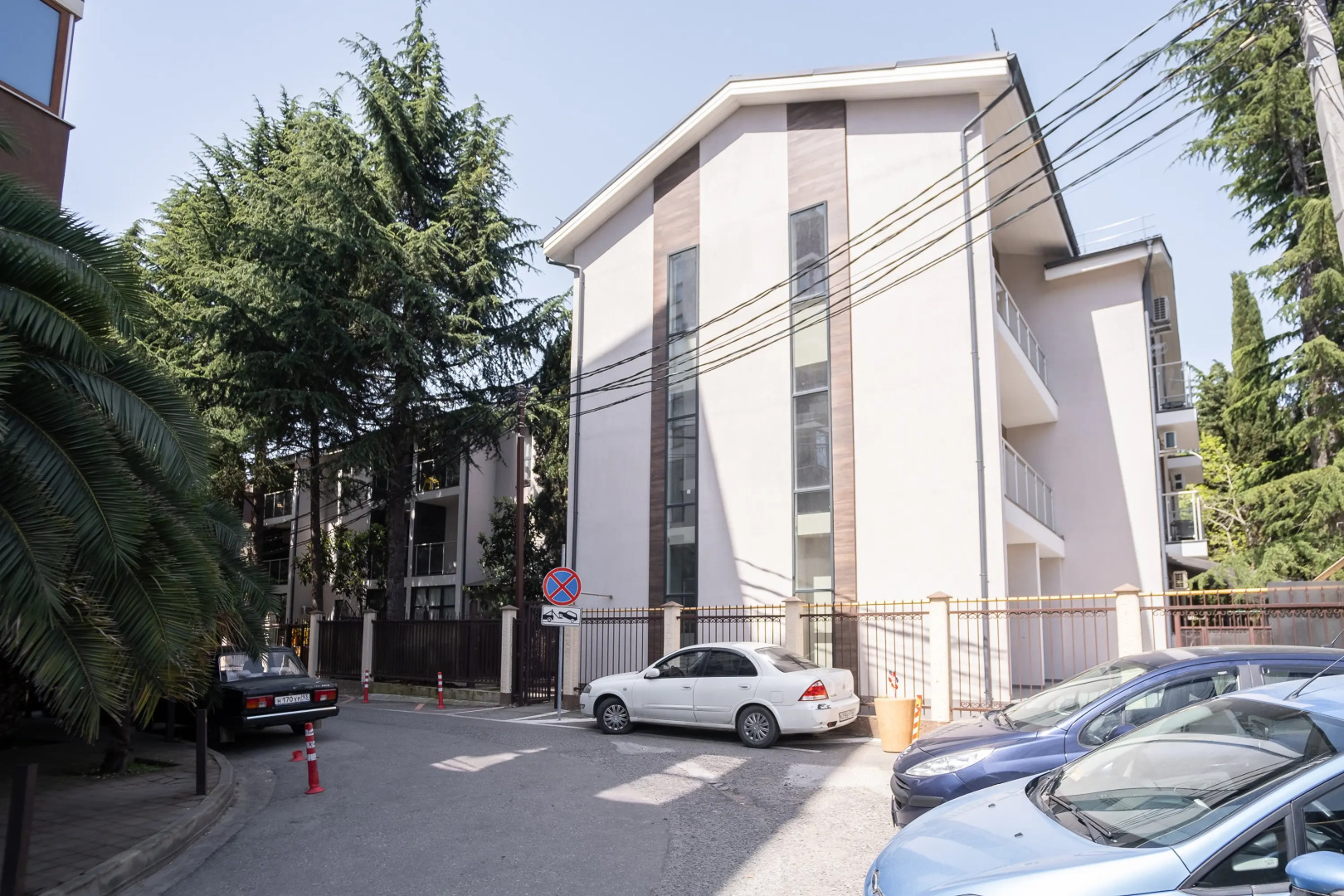 Апартаменты Розмарин Red Apartments Адонис