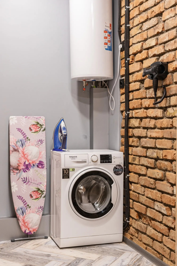 Хостел и Точка