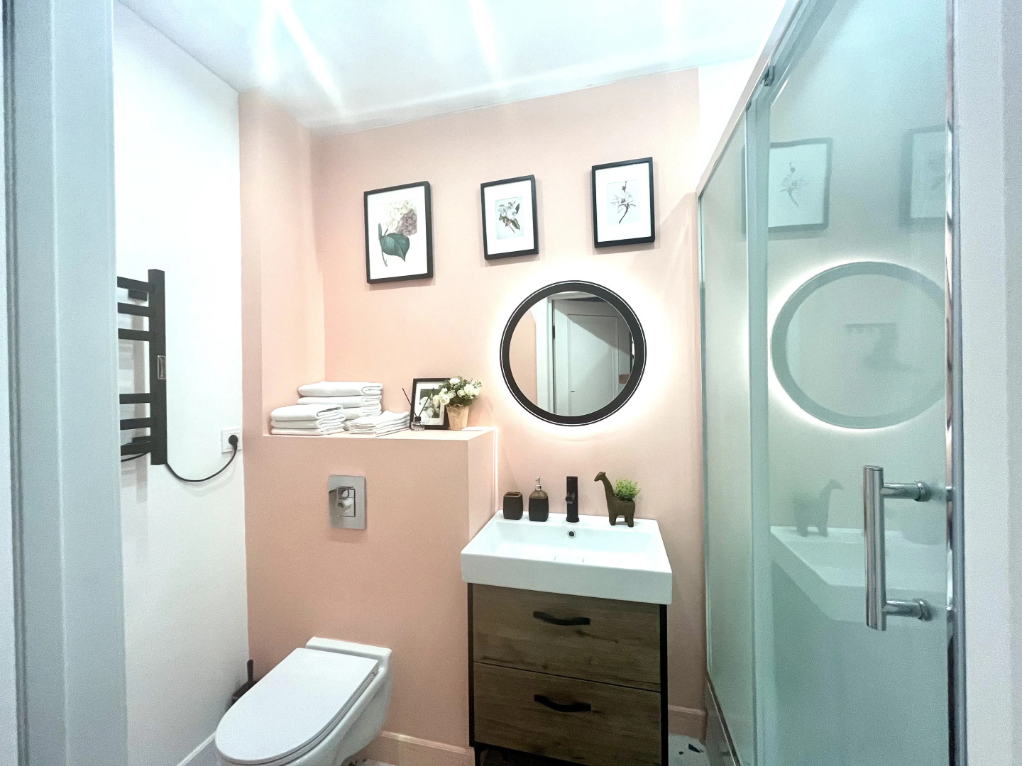 Квартира Ботаника в историческом центре от Wonderapart