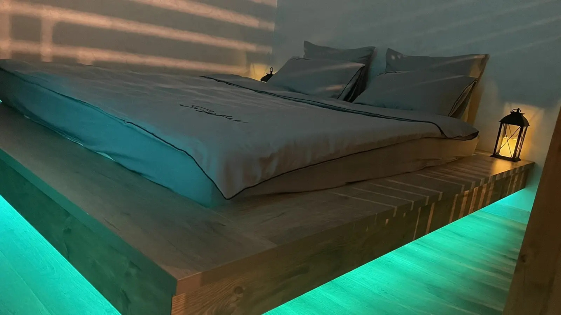 Апартаменты с дизайнерским ремонтом и сауной