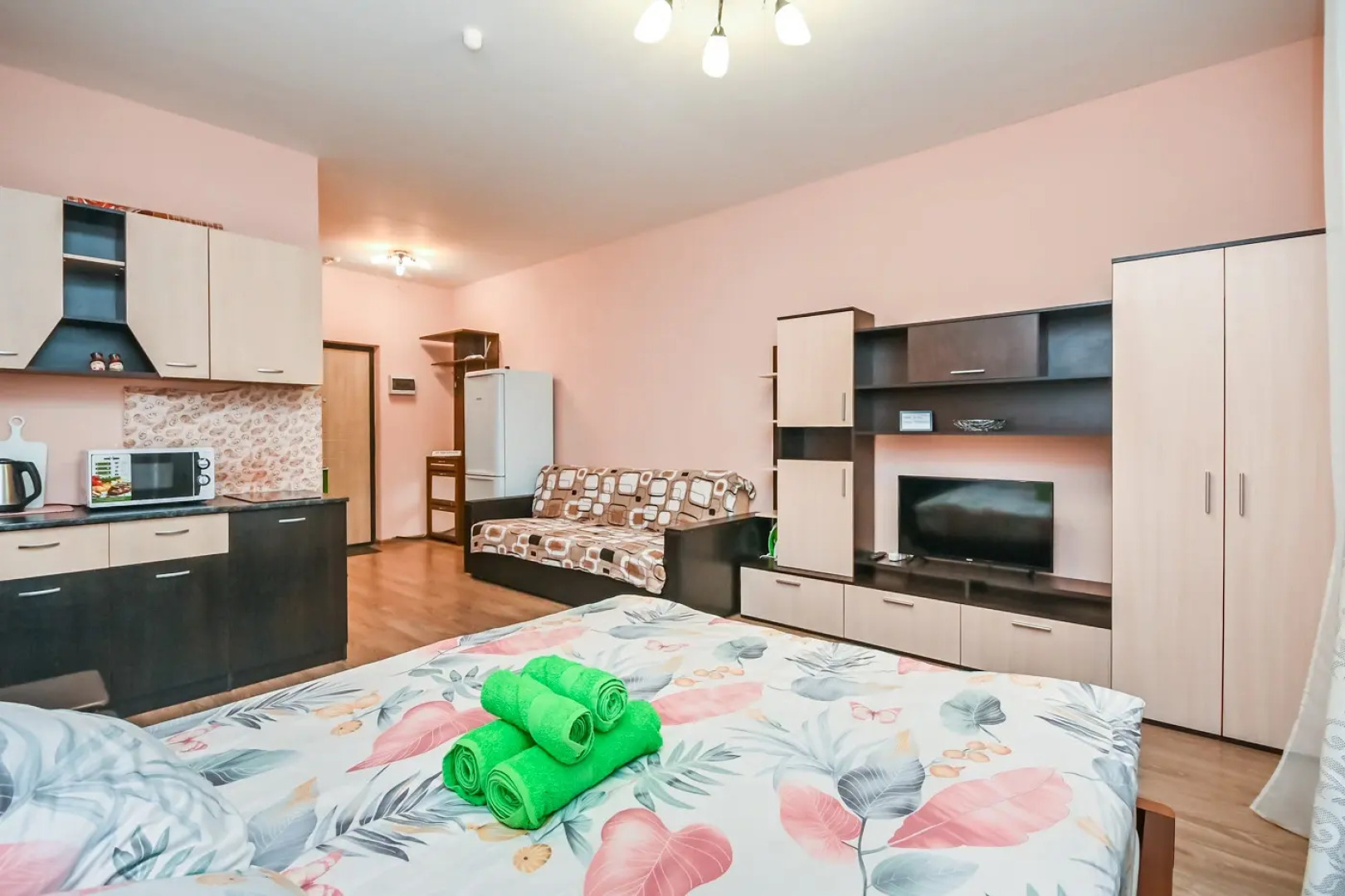 Апартаменты на улице Академика Фортова 1