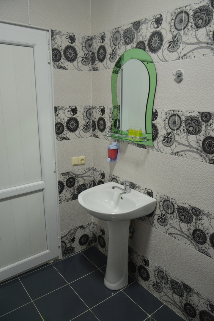 Отель Nine Brothers