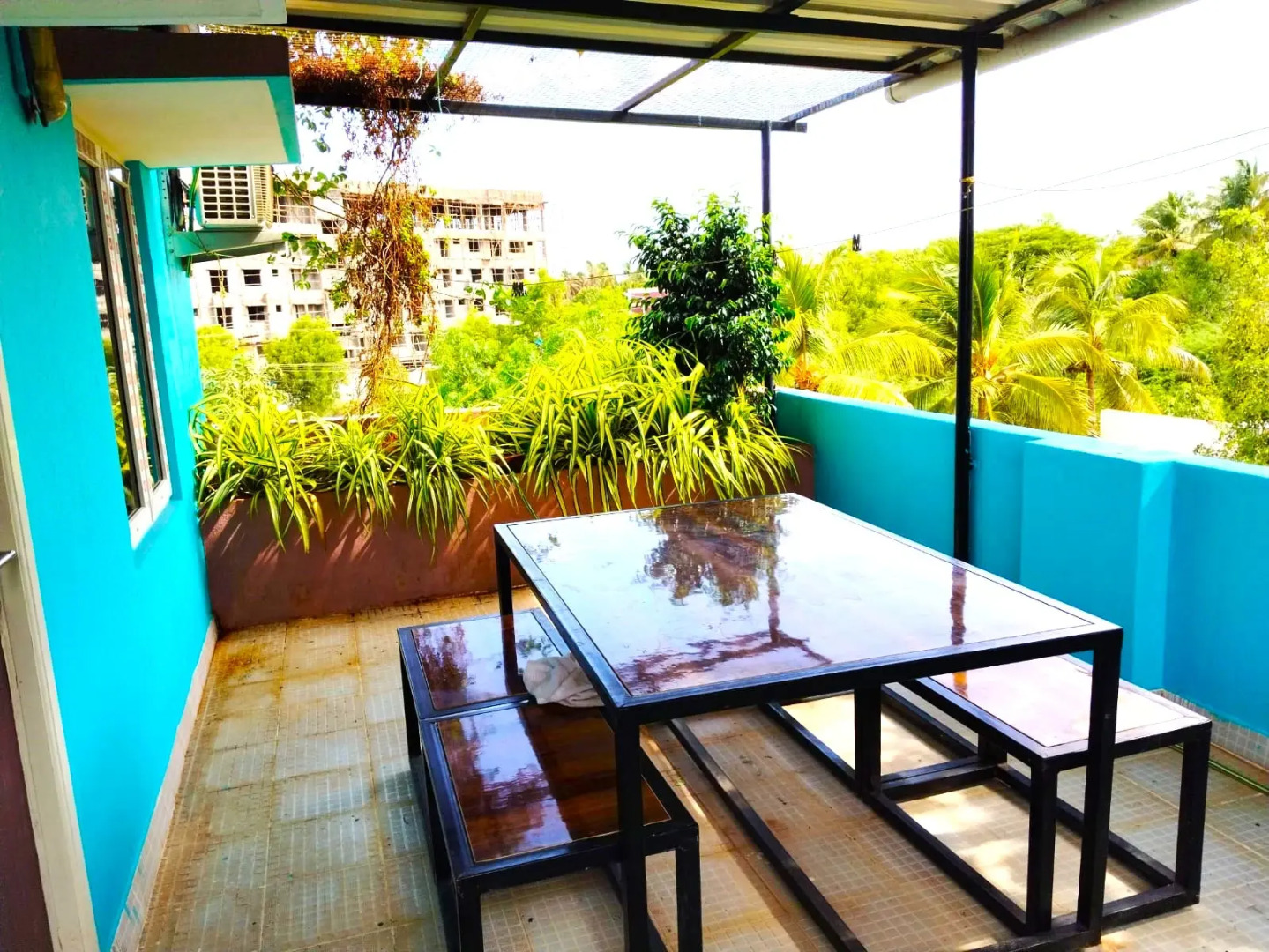 Отель ASS Happystay Inn