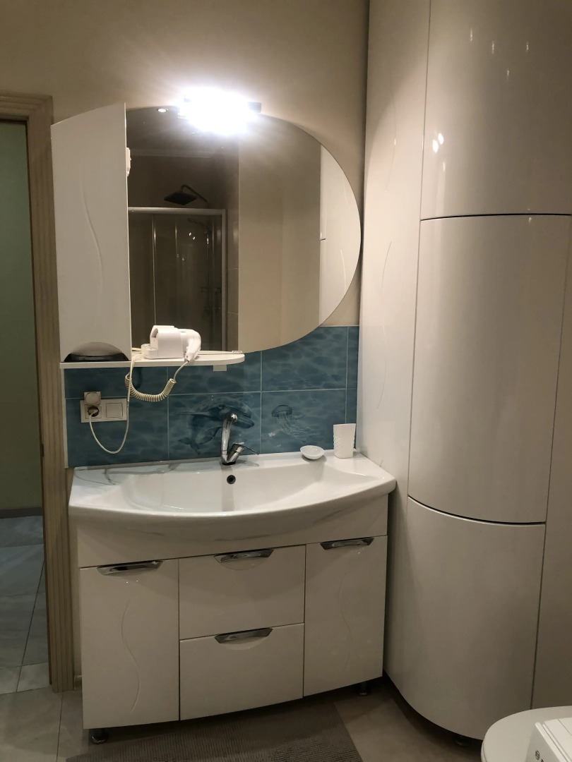 Апартаменты в центре с видом на Севастопольскую бухту