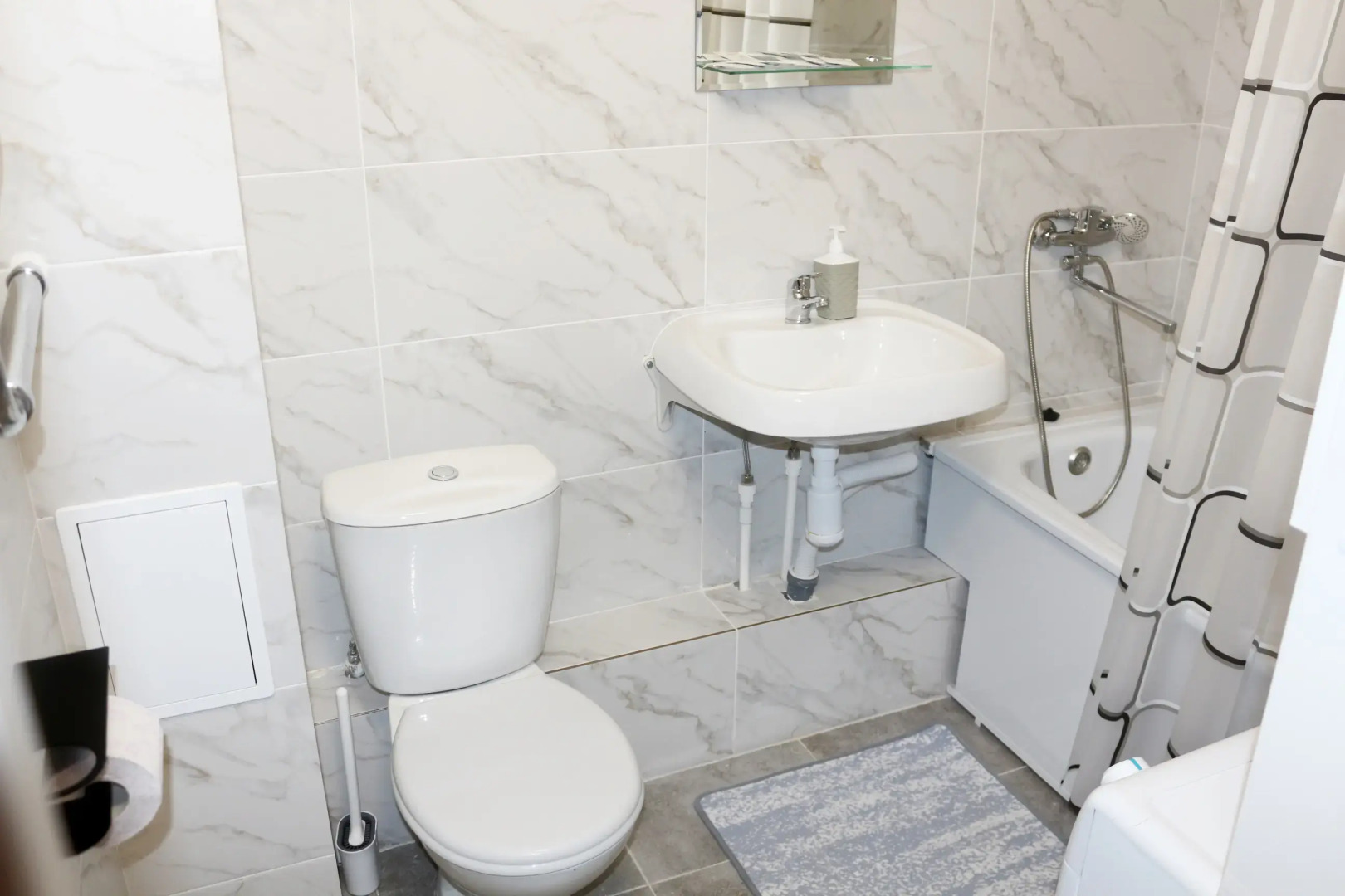 Квартира NiceAparts Евротрешка на Бурмакинской 7