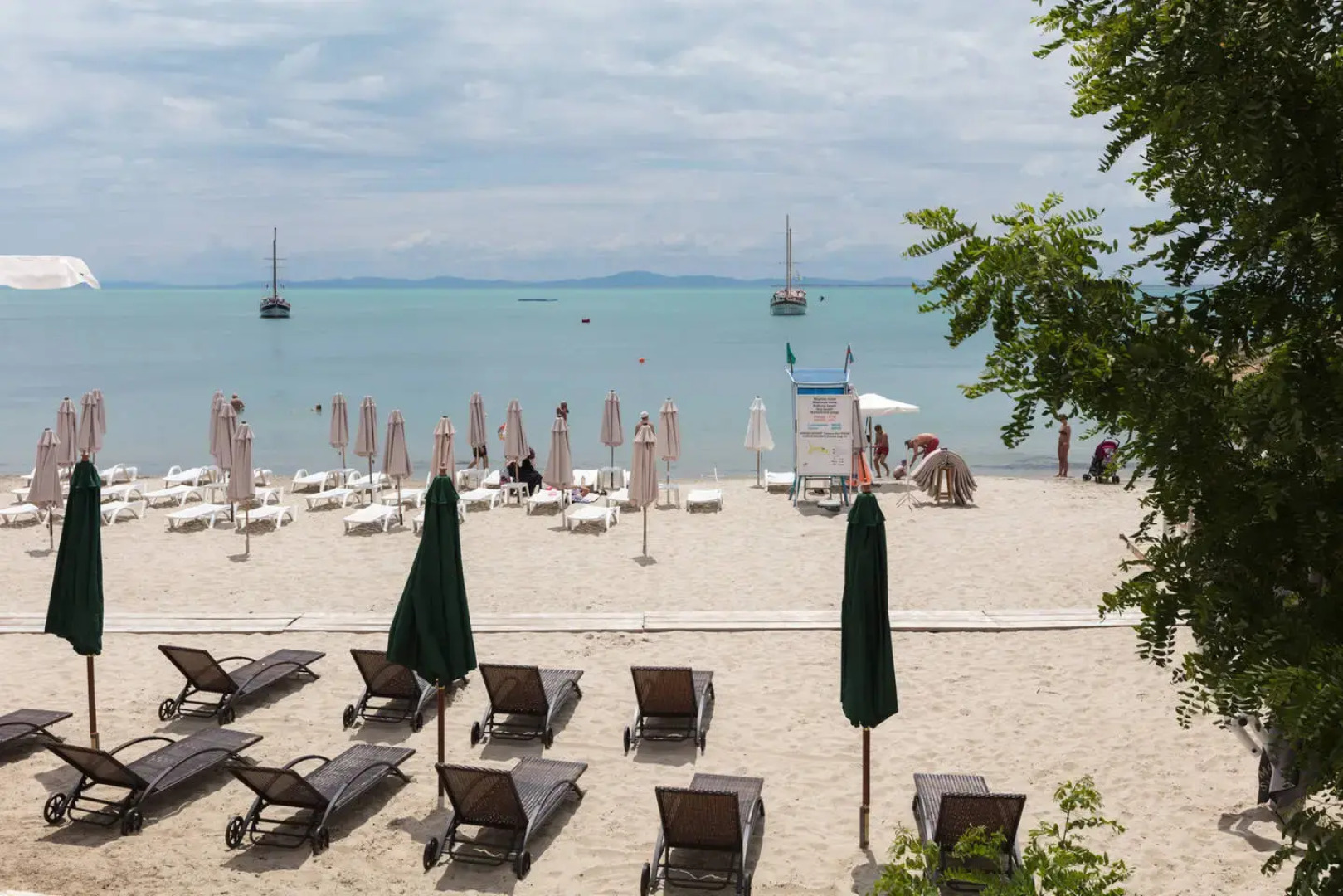 Апартаменты Rich Beach AT