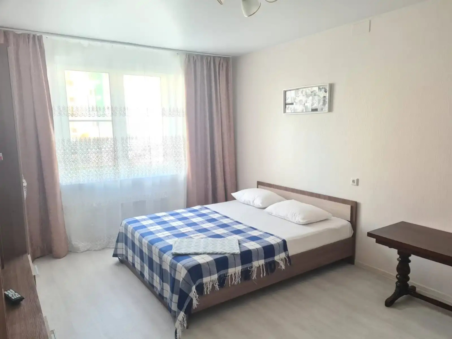 Apartments HomeHotel on Korablestroitelej avenue, bld. 62/1