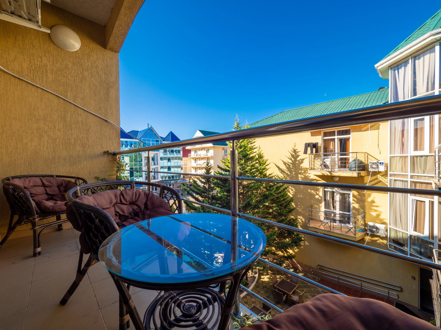 Апартаменты У Моря С Бассейном в ЖК Солнечный апр36