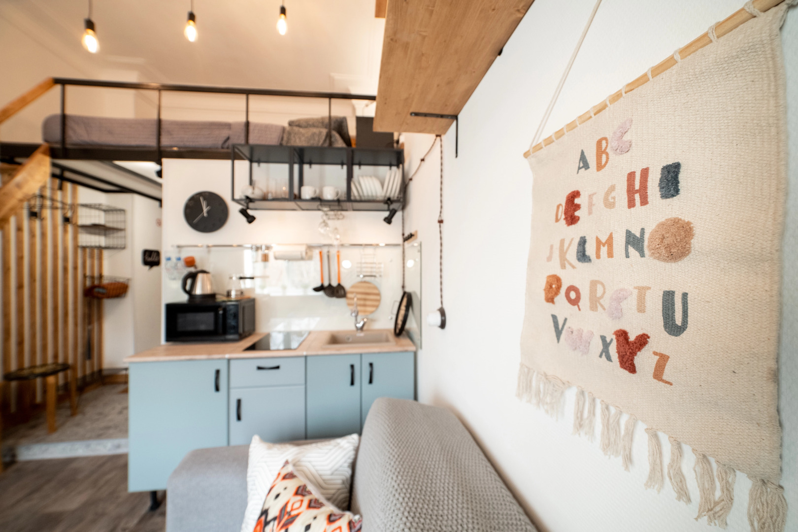 Квартира Питерская Двухуровневая Студия в Центре Красноярска