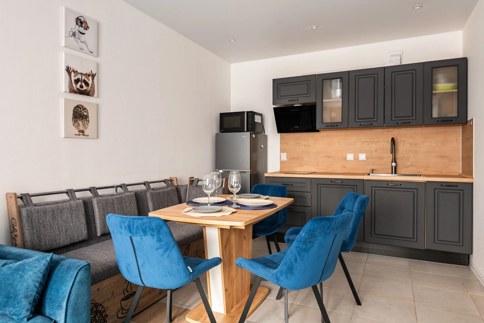 Квартира Большая Белая Кингсайз