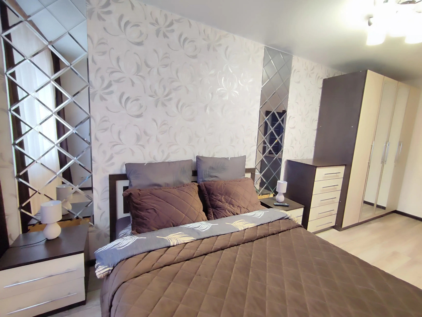 Апартаменты двухкомнатные в самом центре Витебска,