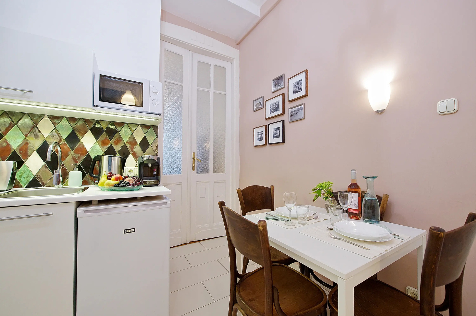 Апартаменты Green Door Family