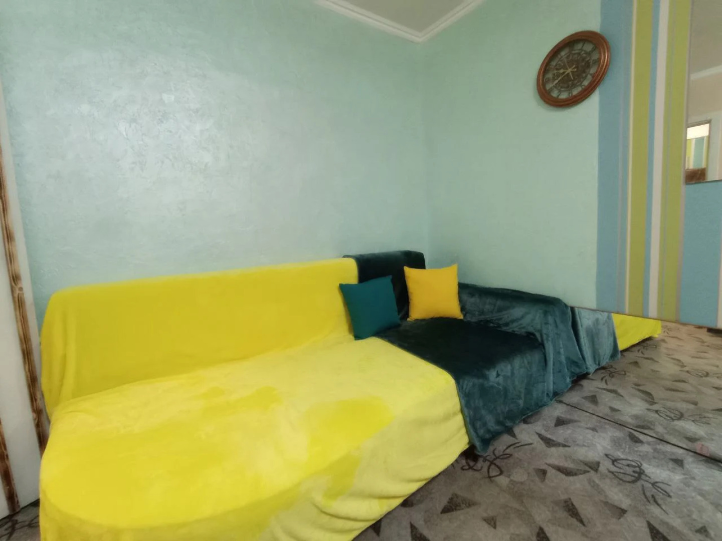 Квартира Live-In-Comfort 1-я Коммунистическая 40