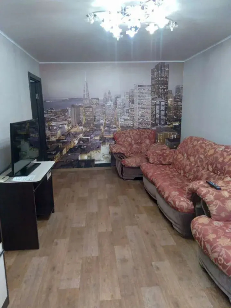 Квартира 3-к Мира 26