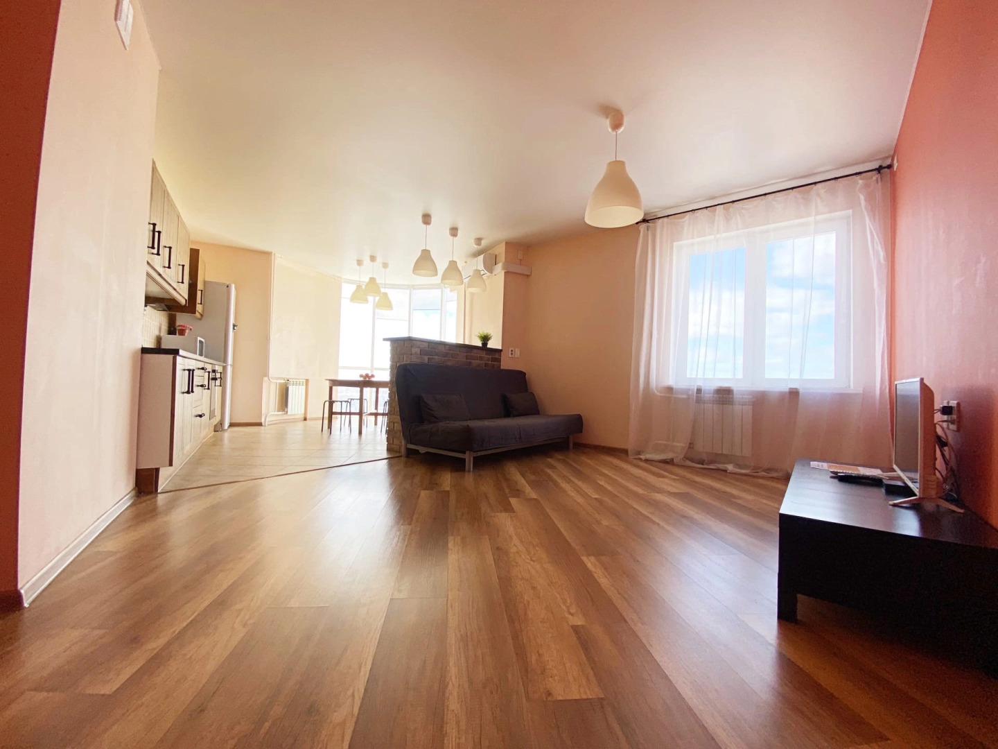 Квартира 3-к Квартира на Октябрьском Проезде 18