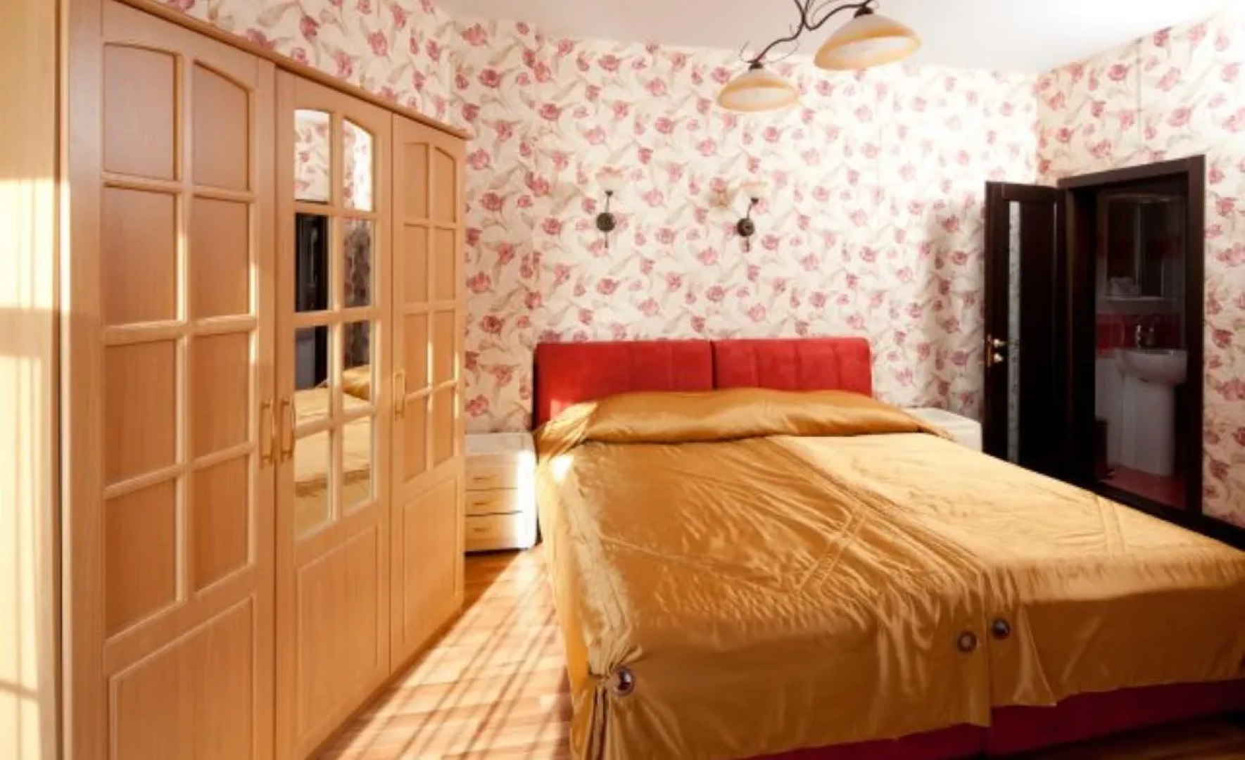 Отель Подлеморье