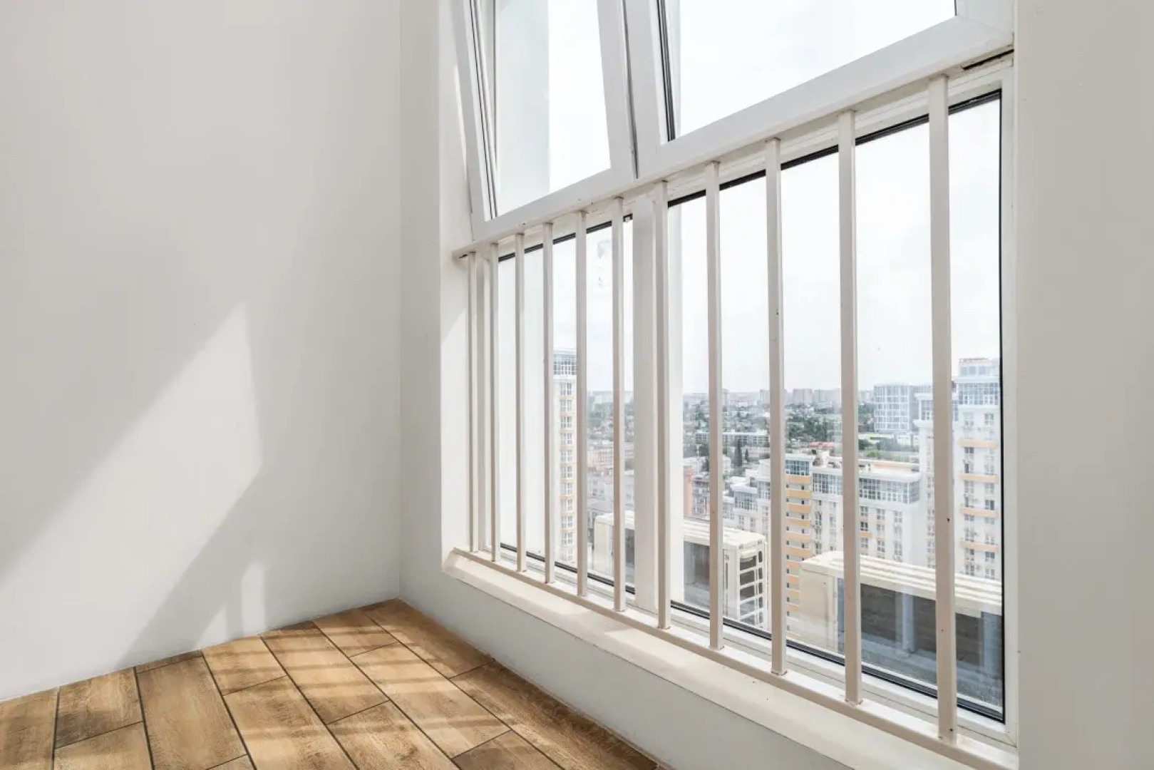 Апартаменты с Видом на Город Тутживут на Красной