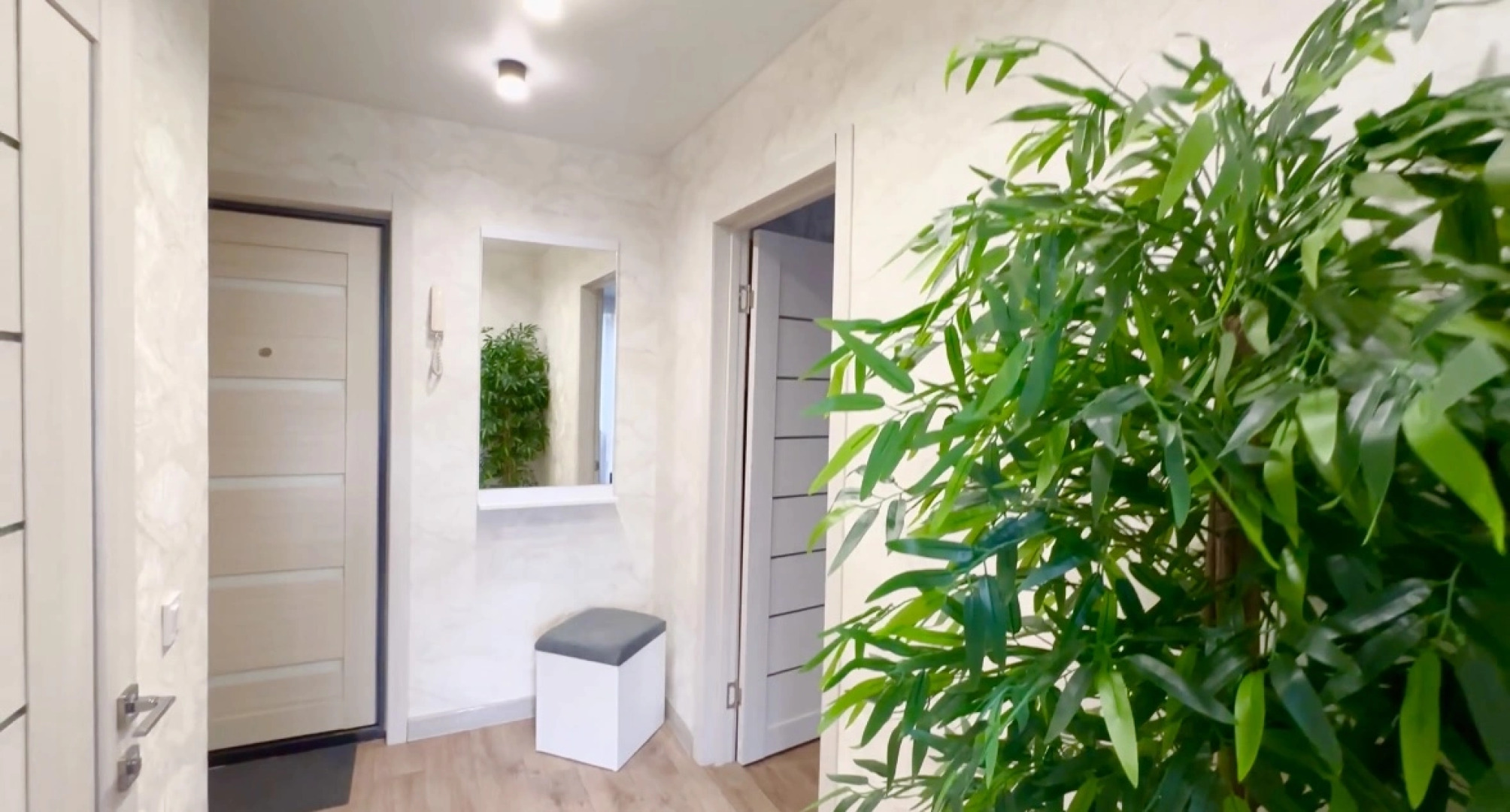 Квартира 1-к. Квартиры у Ледового Дворца Спорта