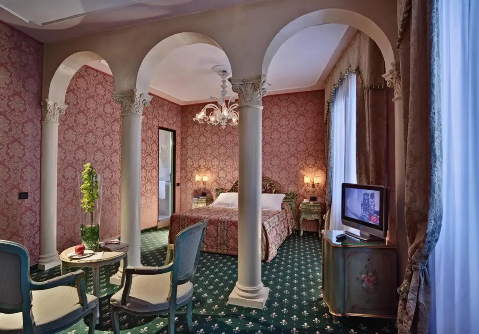 Hotel Carlton on the Grand Canal