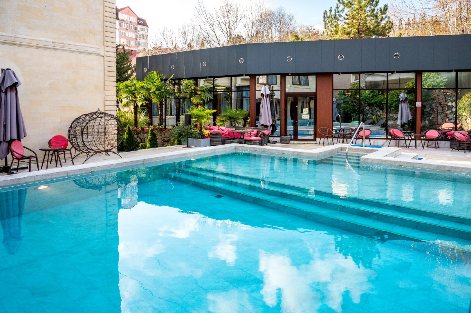 Отель Сенатор