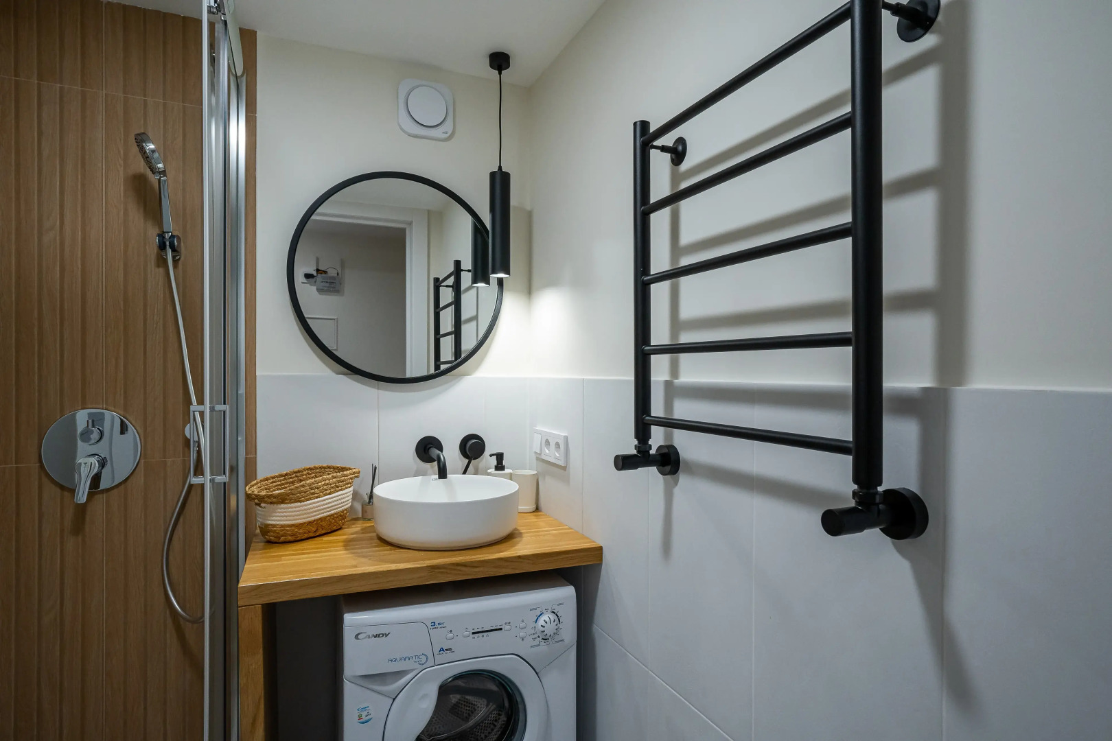 Апартаменты Lily by Pavlov