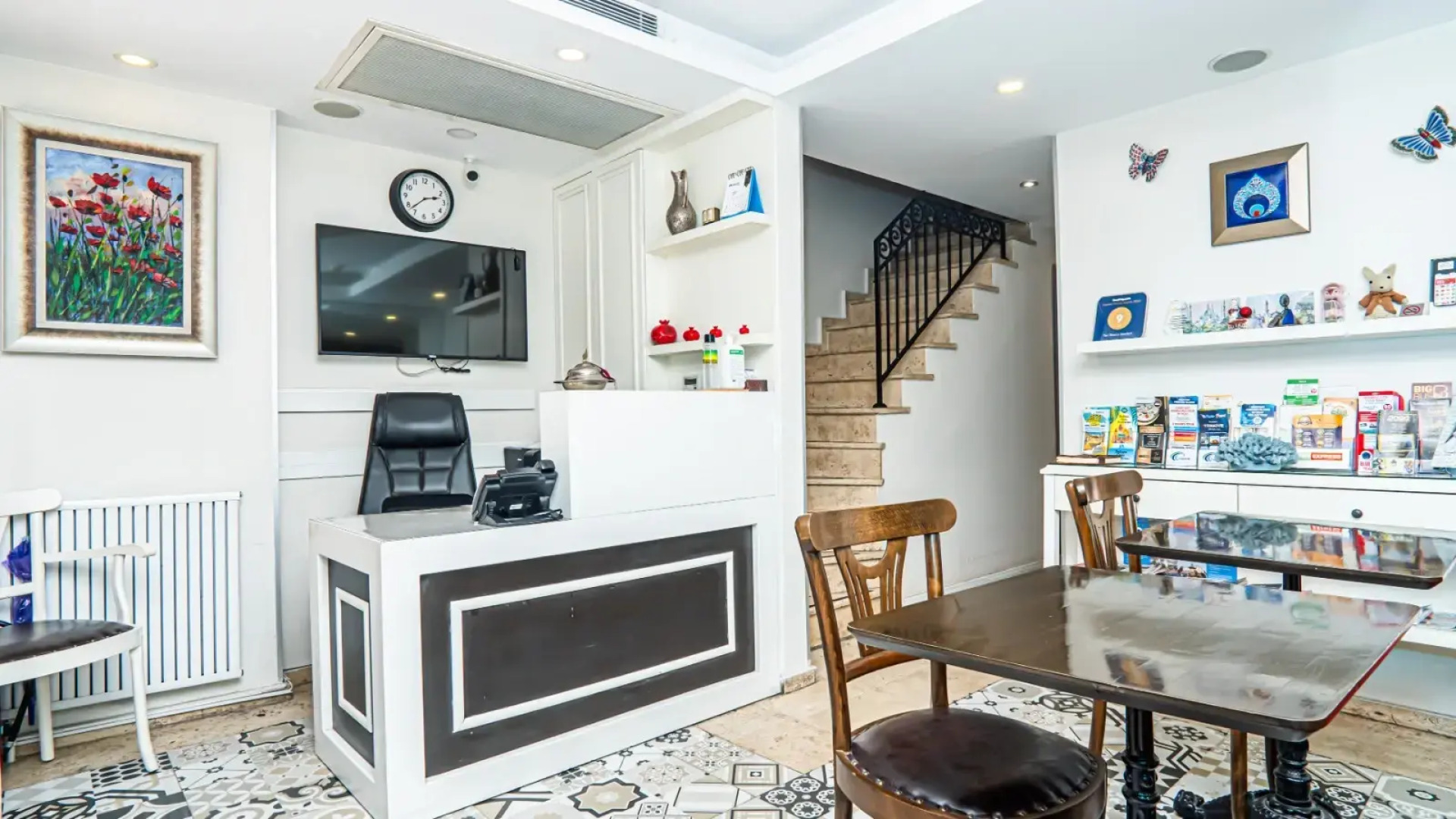 Отель Ten Rooms Istanbul Hotel