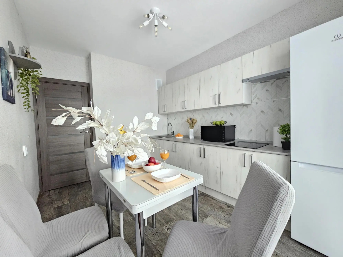 Квартира Светлояр