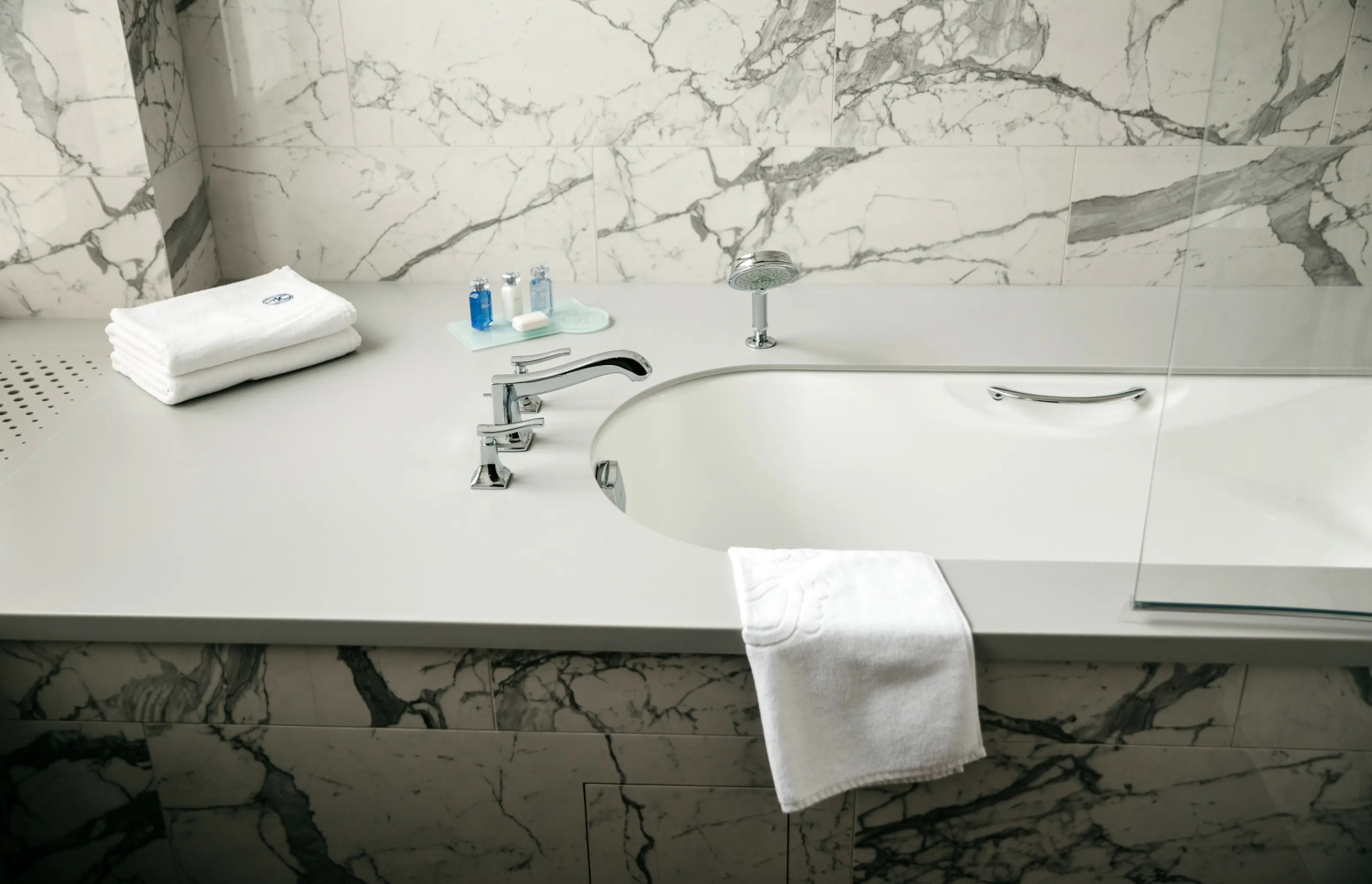 Отель Амурский