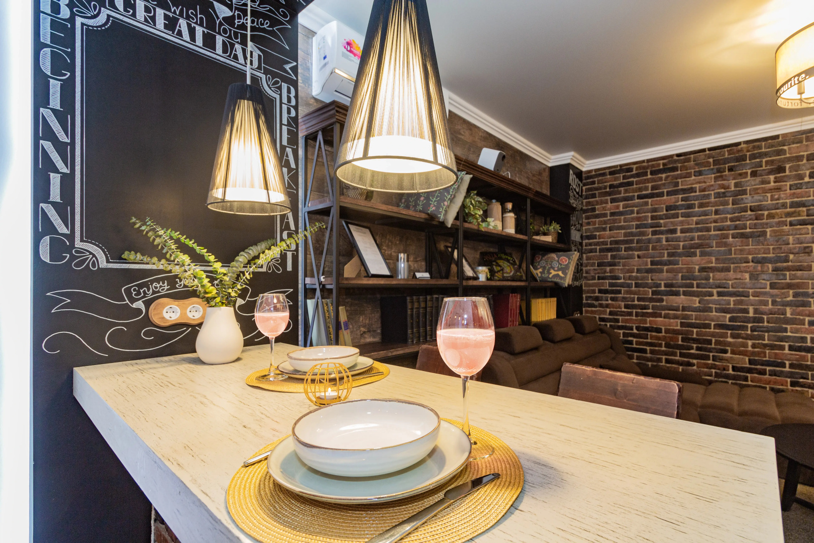 Loft Apartments с пректором и терассой
