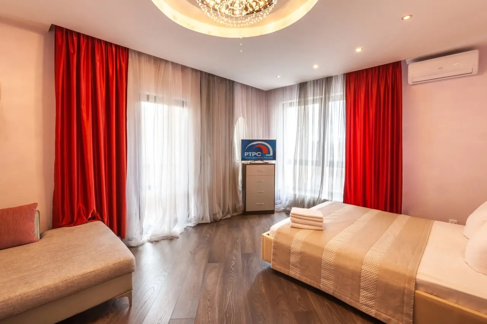 Апартаменты Даудель №123 у БЦ Петр Столыпин