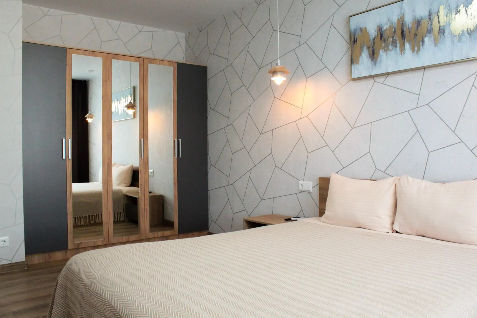 Квартира на Романовской 5