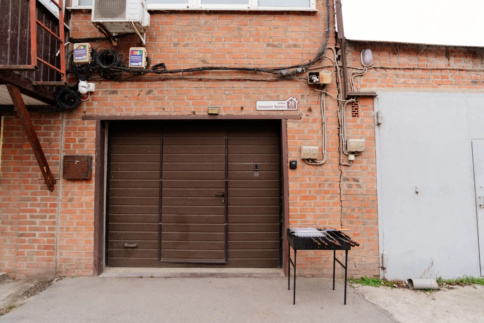 Частный дом Дом в Центре на Адмирала Крюйса до 15 чел в 100 м Аква парк и пляж