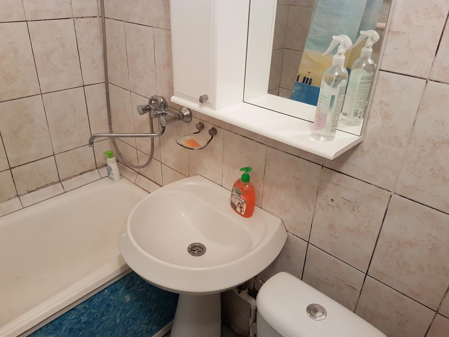 Квартира L.V.Hotels на Льва толстого 91