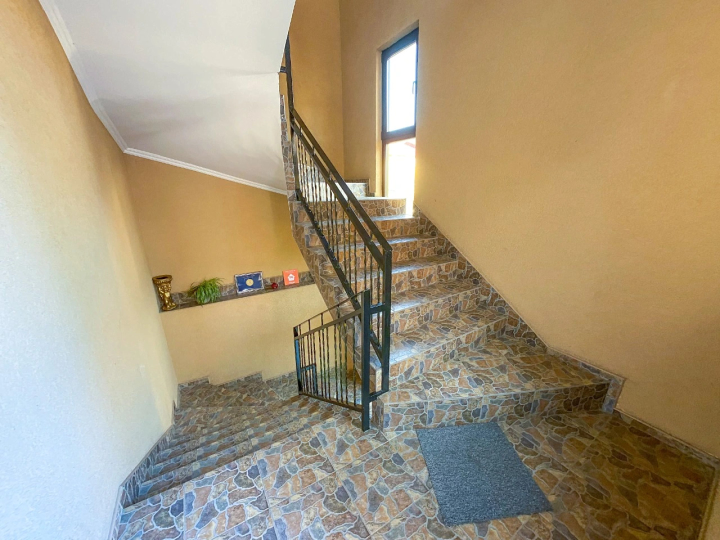 Гостевой Дом У Азы