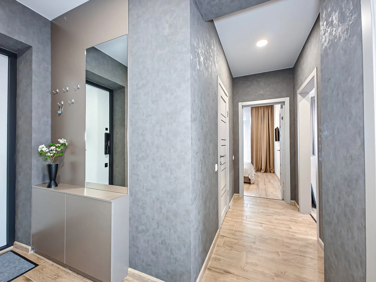 Апартаменты Stepanenkov с угловой гостиной на Комсомольском 6