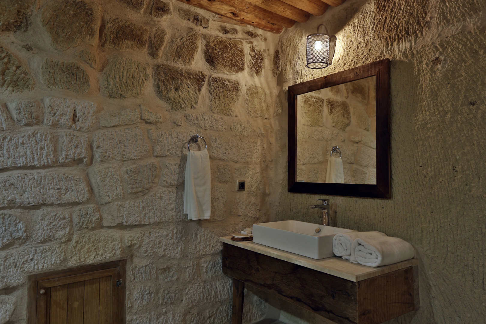 Nox Cave Hotel