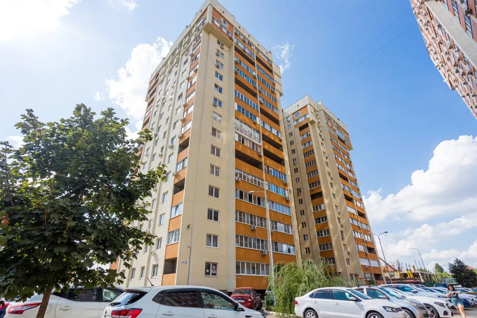 Квартира на Домбайской 10