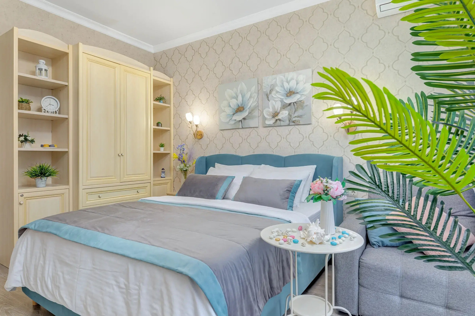 Апартаменты с балконом  Sea Breeze & SPA