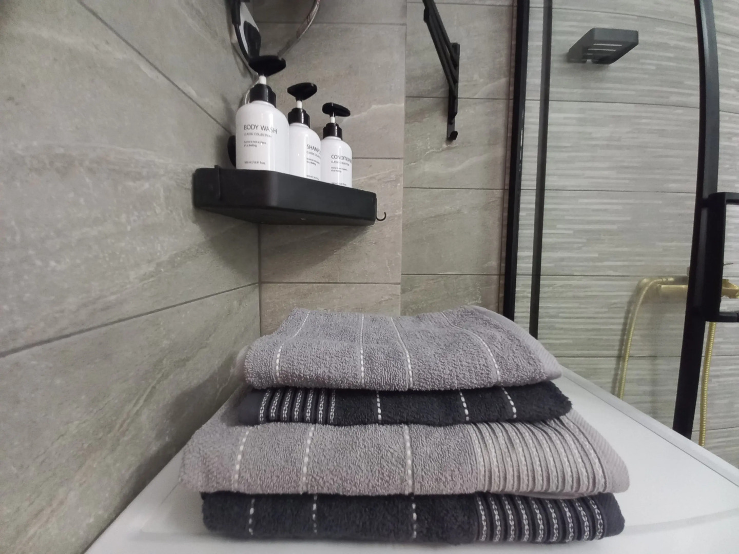 Квартира 65 м удобная для семьи напротив Казино с видом на горы