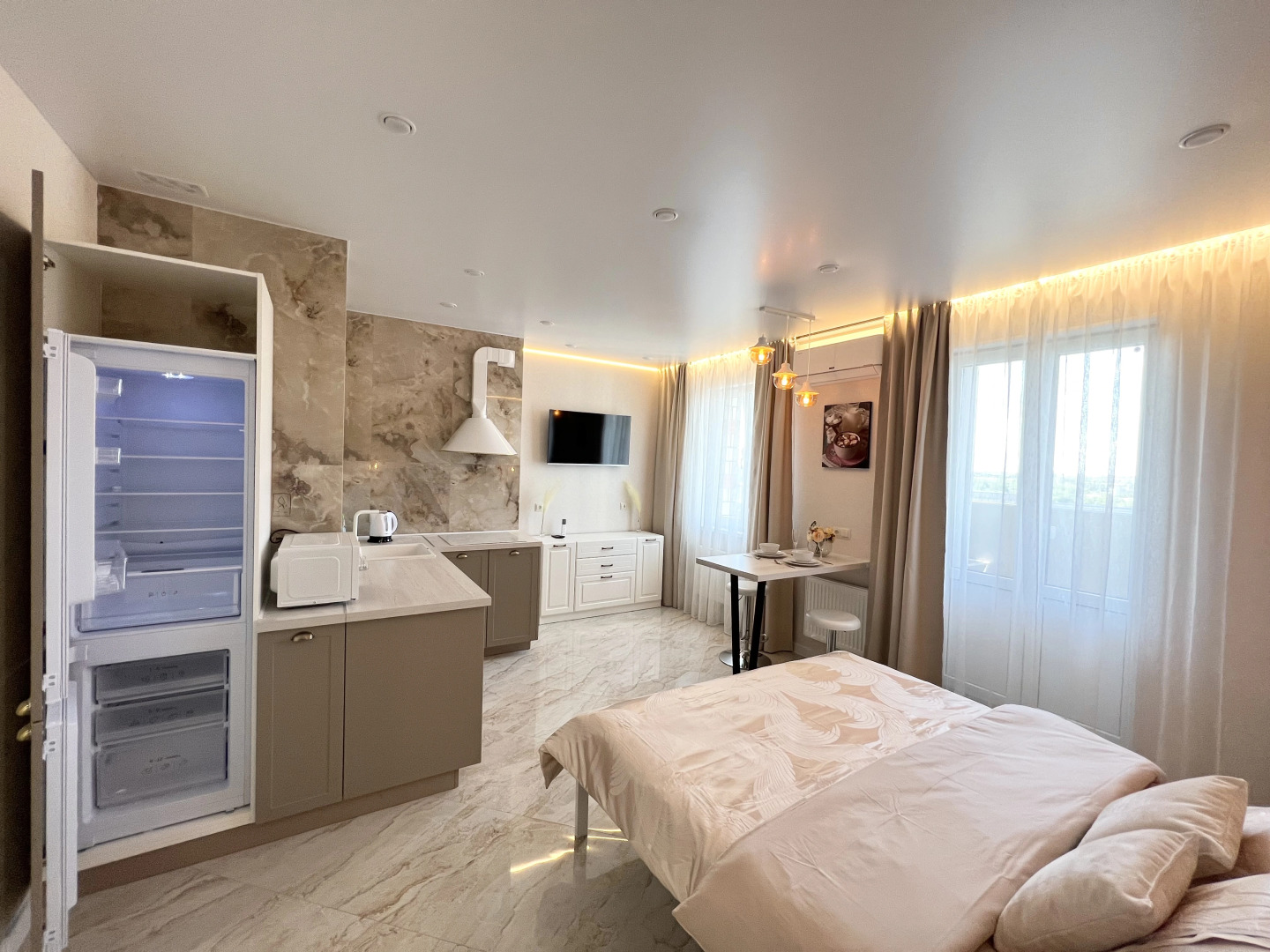 Апартаменты на Солнечном бульваре 18 студия